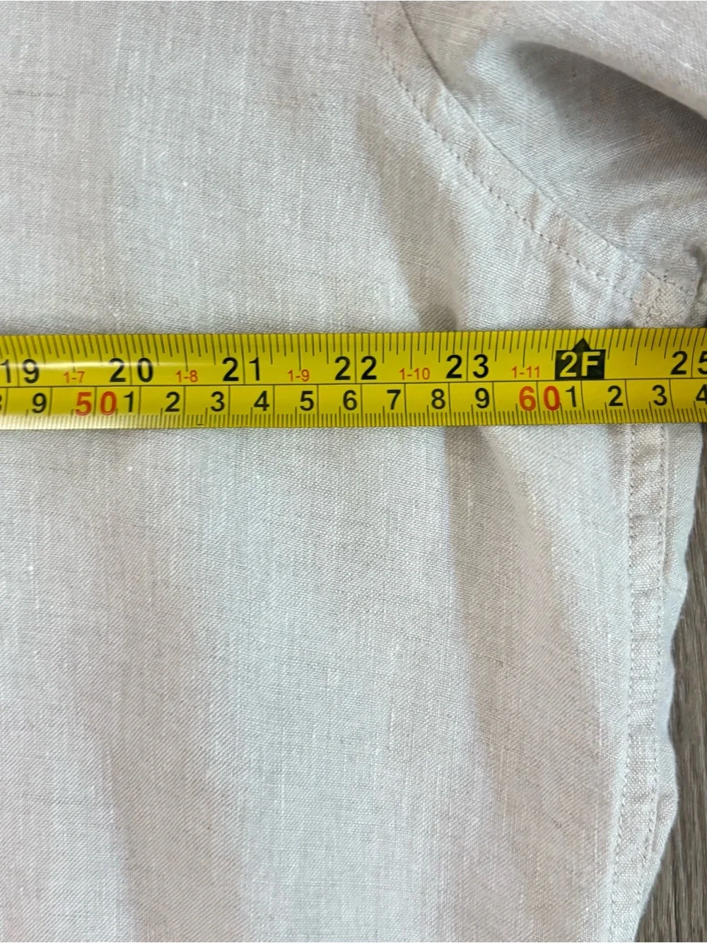 Banana Republic Men’s XL Linen Shirt Beige Long Sleeve Button Front Untucked Fit